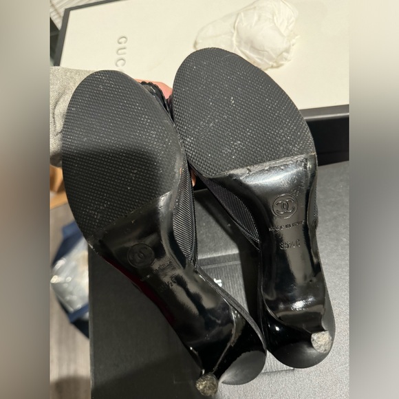 Chanel camellia sandals - Picture 2 of 2